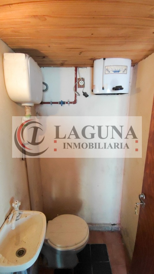 OPORTUNIDAD VENTA DE CASA CON GRAN LOTE Y GARAGE PRIVADO APTO NEGOCIO Y APTO CREDITO